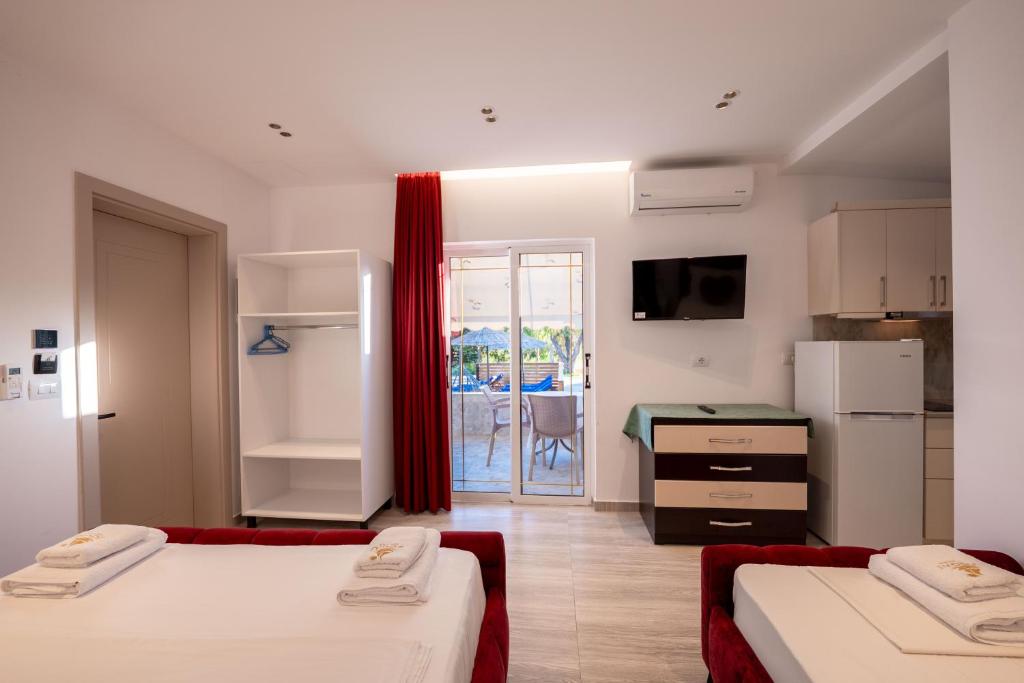 Dhomë Treshe Deluxe